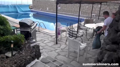 Summer and Summer's shaved scene