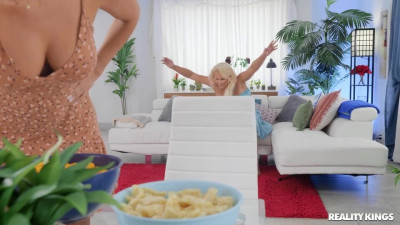 Oral xxx with wonderful Rachel Starr and Phoenix Marie from RK Prime