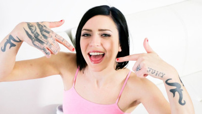 She's New featuring Stevie Foxx's no hands blowjob xxx