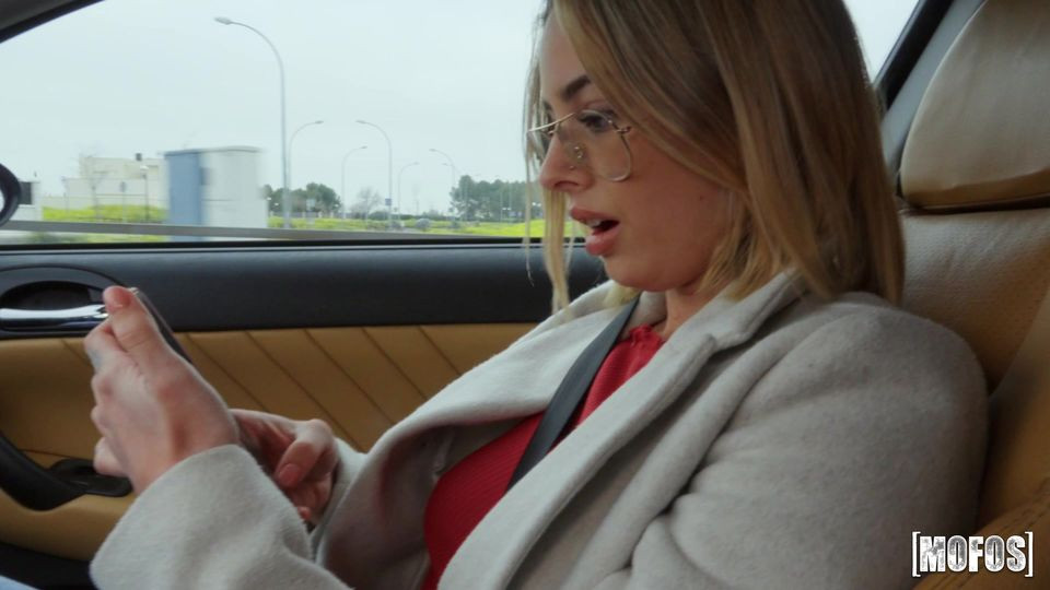 Blowjob smut with cover-girl Lya Missy from Stranded Teens Free Porn Videos | BestPornHubs.