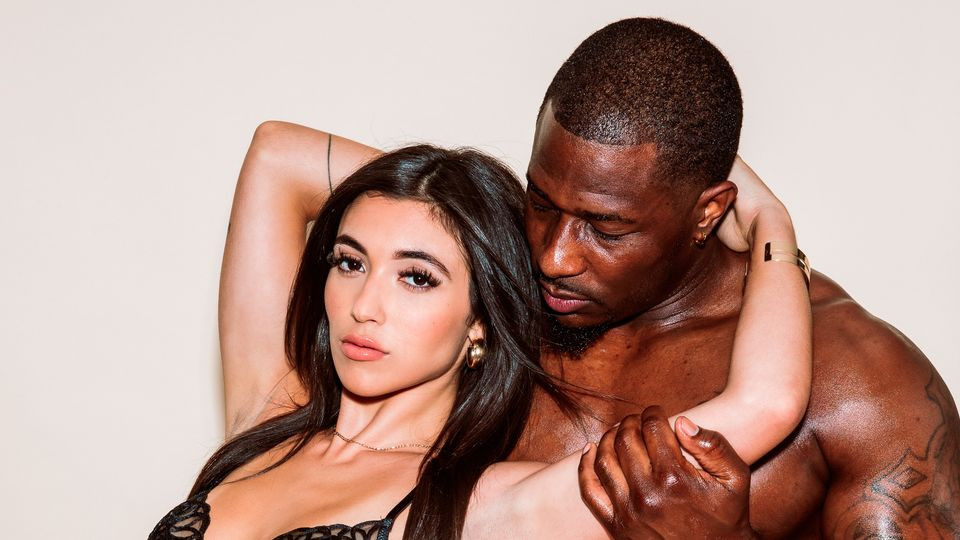 Legs on shoulders movie with glamorous Brooklyn Gray from Blacked.Com Free Porn Videos | BestPornHubs.