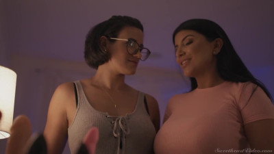 Unattainable Romi Rain and Penny Barber at stripping smut